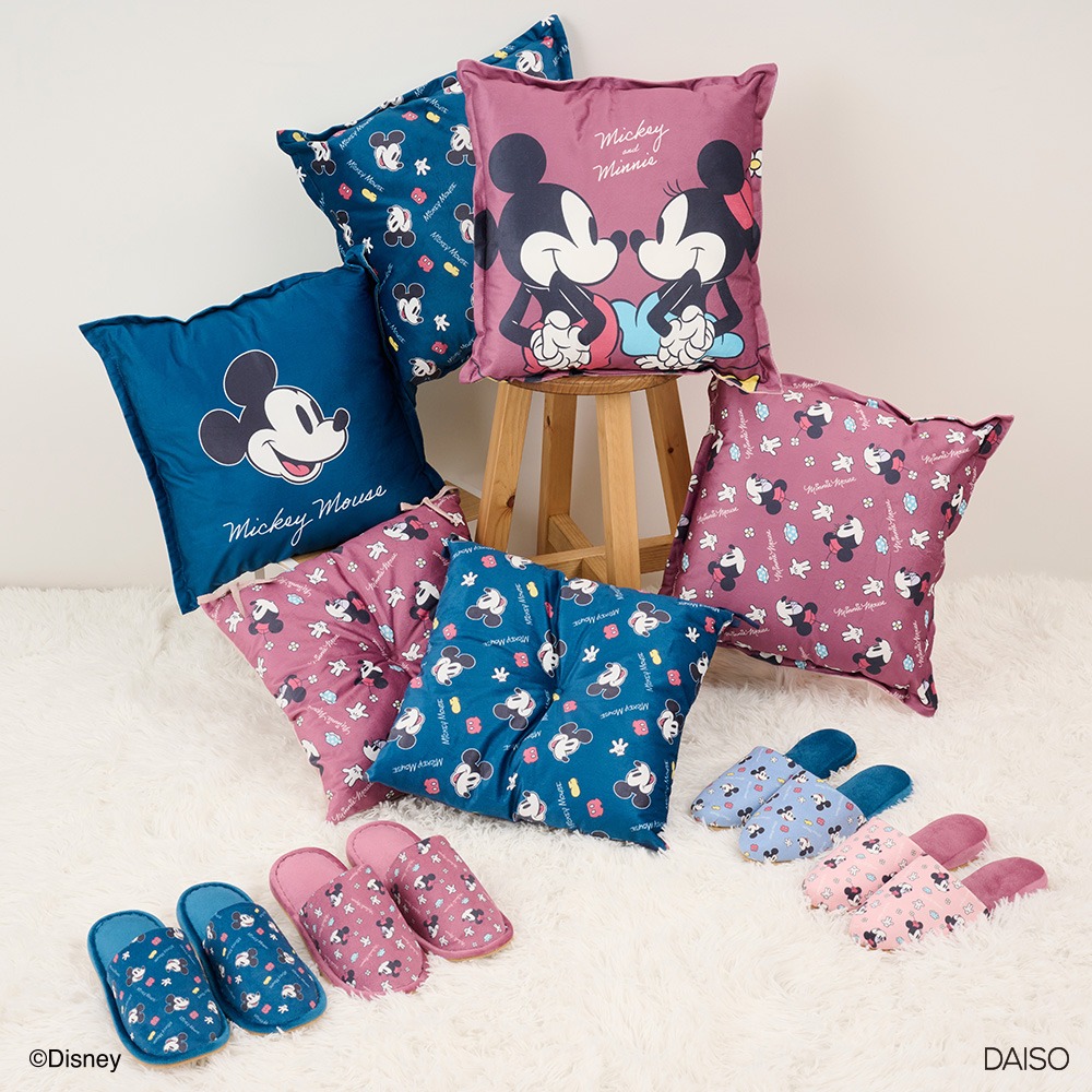 ダイソー ディズニー クッション スリッパ