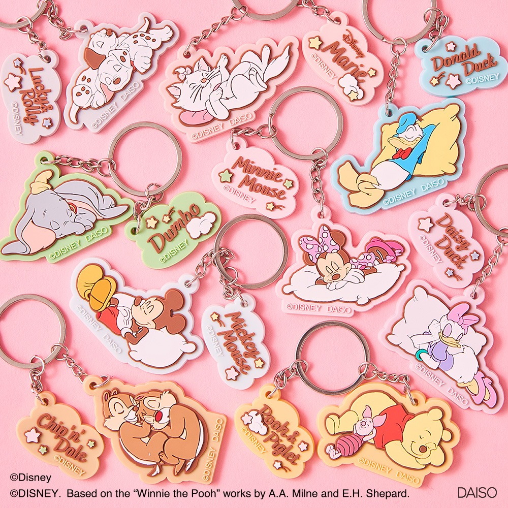 ダイソー ディズニー キーホルダー