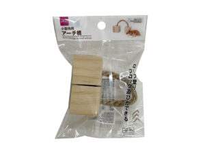小動物用アーチ橋 ダイソー(DAISO)
