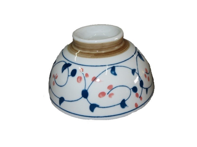 茶碗（つぼみ唐草、赤）
