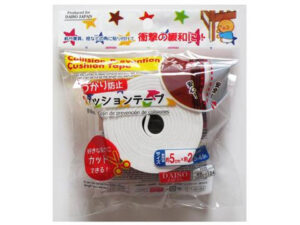 ぶつかり防止クッションテープ ダイソー(DAISO)