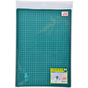 ３００円カッターマット（Ｂ４サイズ）