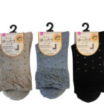 シニア用ソックス（レディース、レギュラー丈、ゆったりくちゴム、小ドット柄） ダイソー(DAISO)