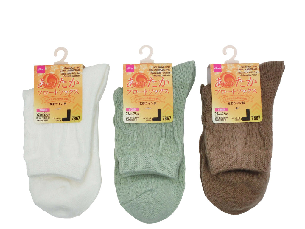 レギュラーソックス（ふんわりフロート、変形ライン柄） ダイソー(DAISO)
