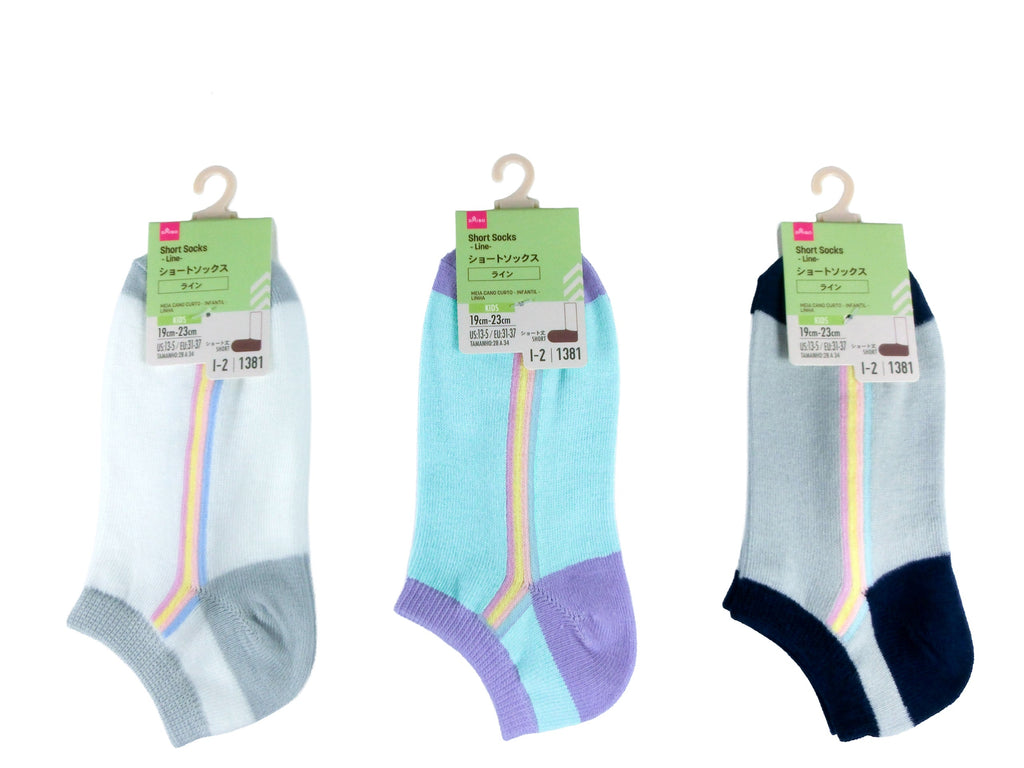 ショートソックス（キッズ、ライン） ダイソー(DAISO)