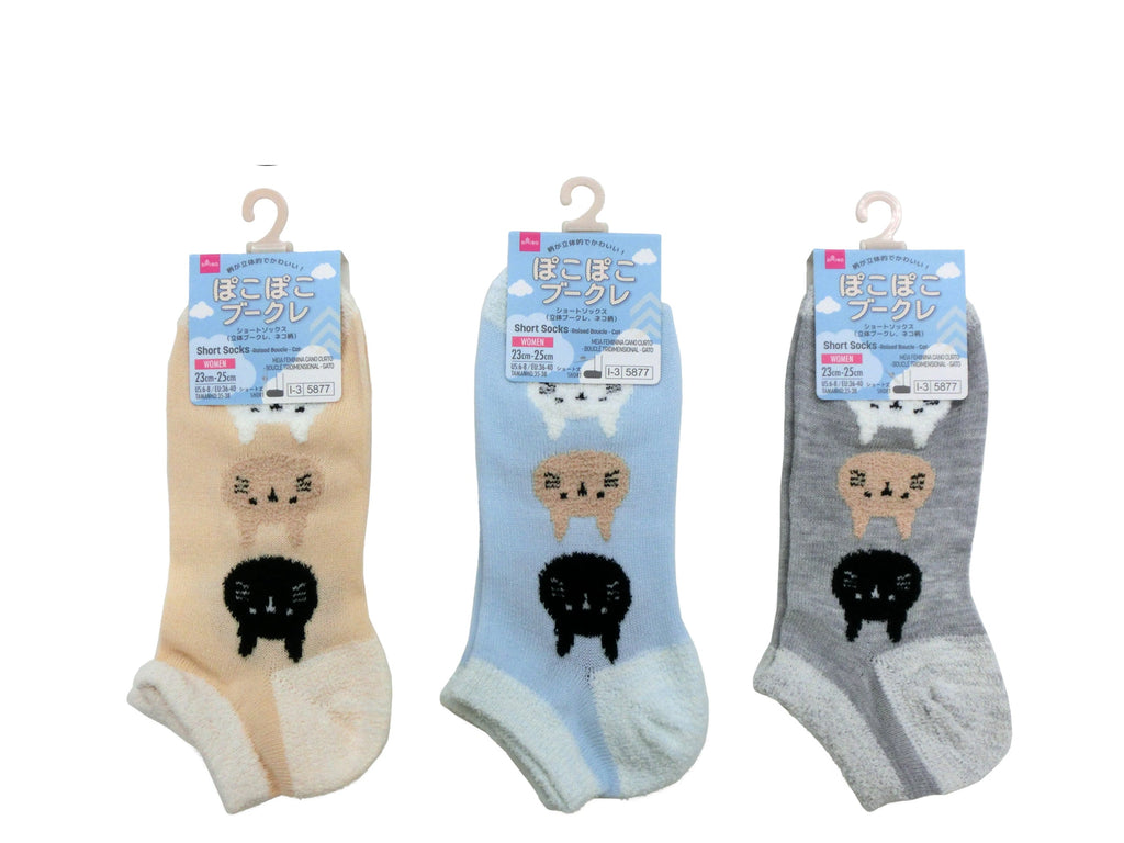 ショートソックス（立体ブークレ、ネコ柄） ダイソー(DAISO)