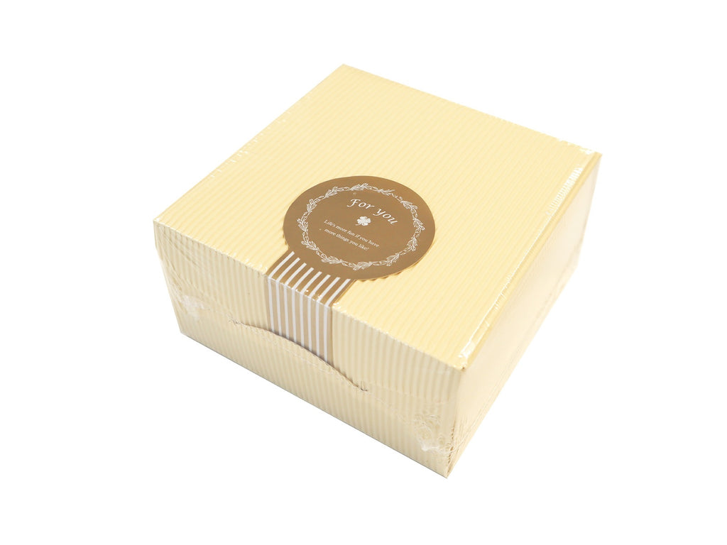 マフィンボックス（オフホワイト） ダイソー(DAISO)