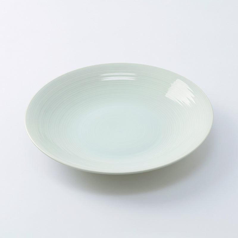 皿（Ｓｌｅｅｋ Ｄｉｓｈ、青磁） ダイソー(DAISO)