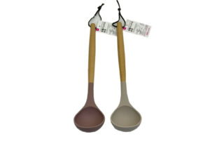 木製ハンドルシリコ―ンキッチンツ―ル（お玉） ダイソー(DAISO)