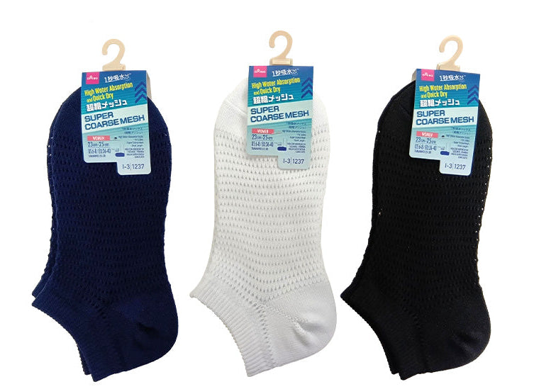 １秒吸水ソックス（レディース、超粗メッシュ、ショート丈） ダイソー(DAISO)