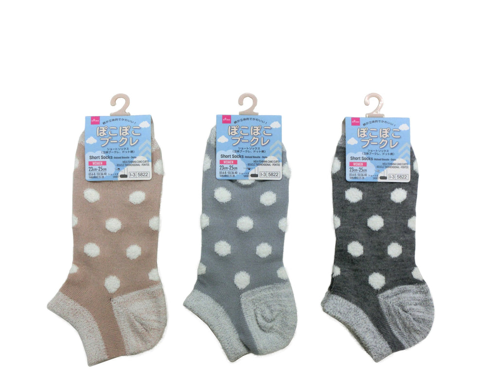 ショートソックス（立体ブークレ、ドット柄） ダイソー(DAISO)