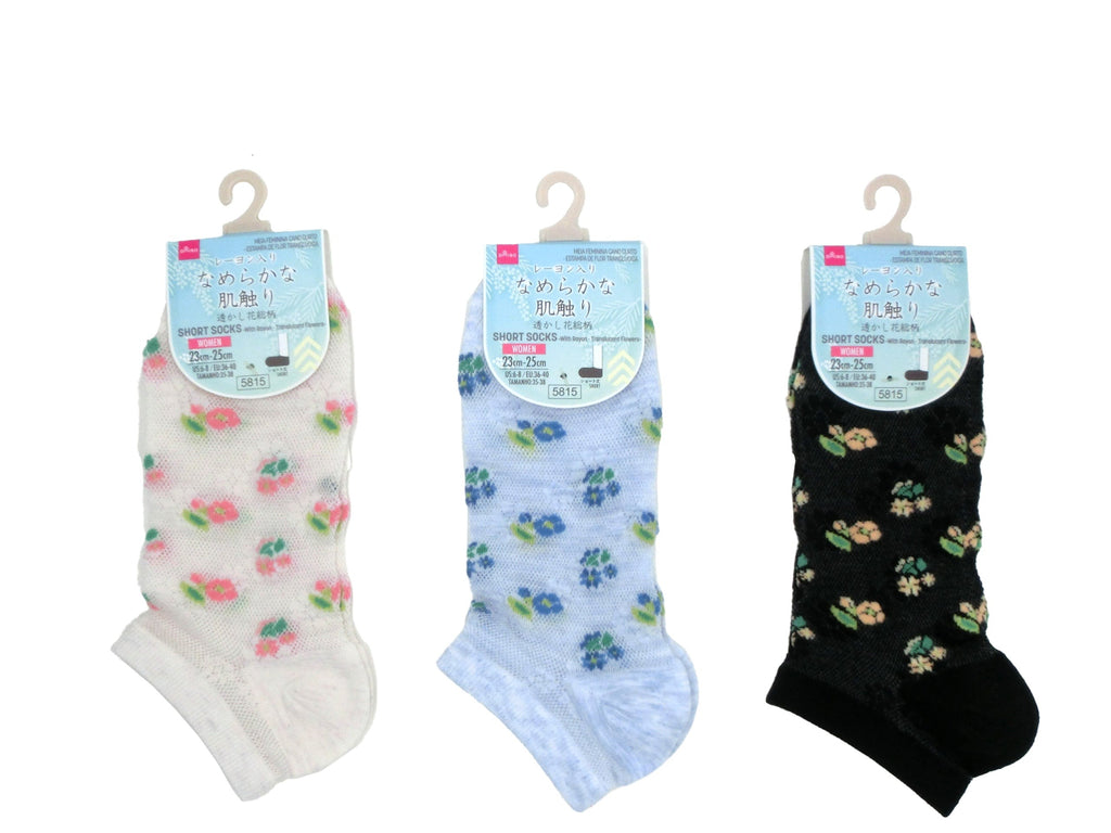 ショートソックス（レーヨン入、透かし花総柄） ダイソー(DAISO)