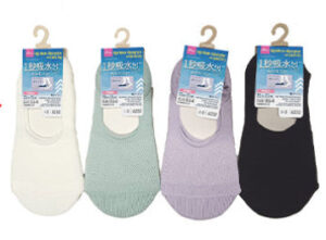 １秒吸水ソックス（レディース、粗メッシュ、カバー） ダイソー(DAISO)