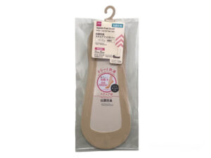 抗菌防臭スクエアフットカバー（ベージュ、浅履き） ダイソー(DAISO)