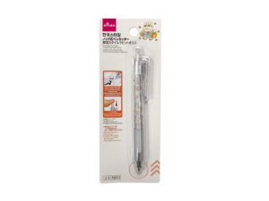 ノック式ペンカッター（韓国スタイルラビットオンニ） ダイソー(DAISO)